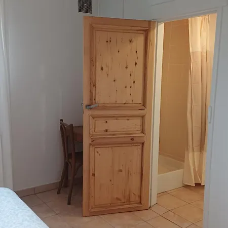 De La Tortue - Rez De Jardin Apartmán *